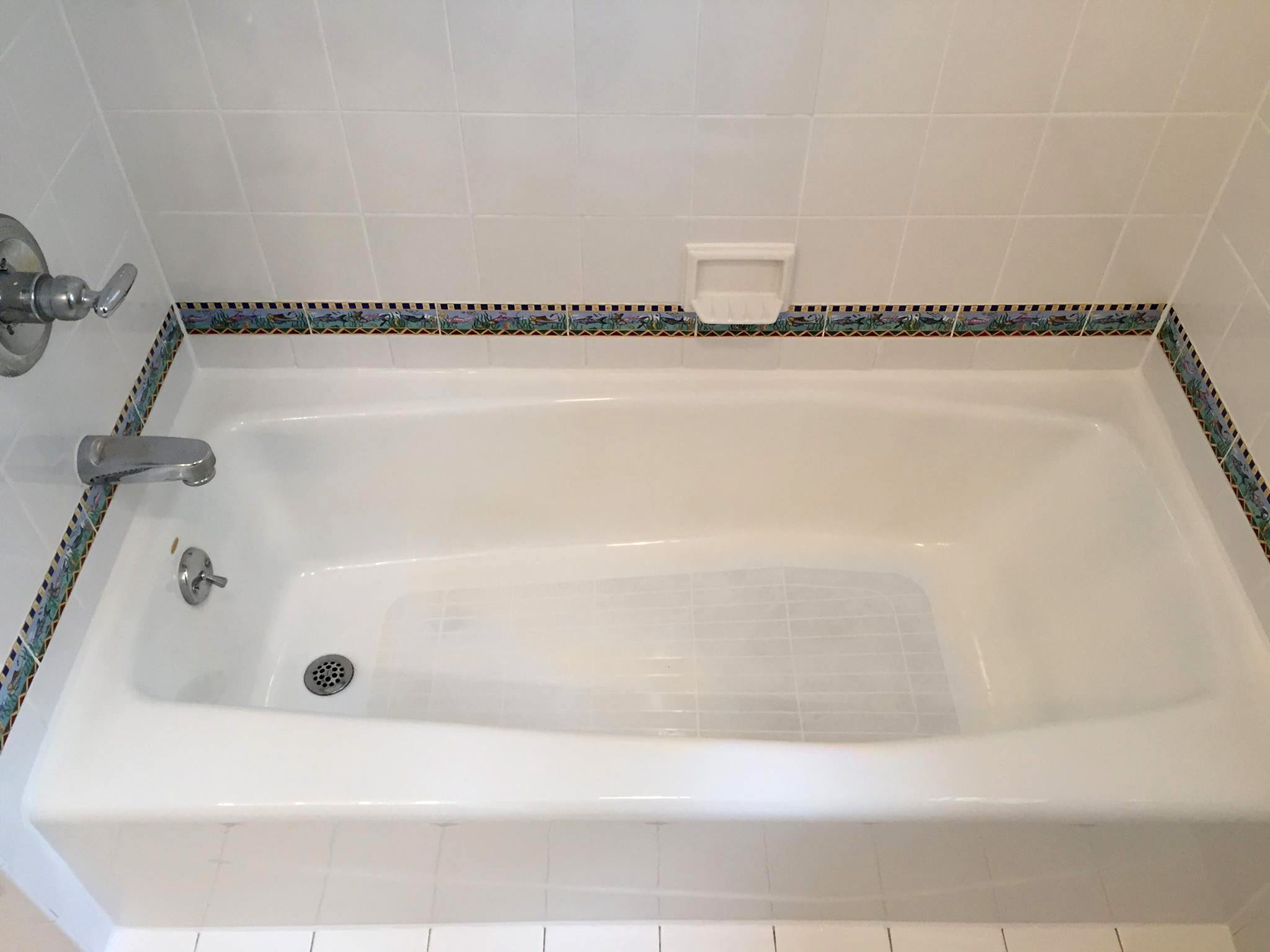 Bathroom Tub ReGrouting & ReCaulking Lenco Tile